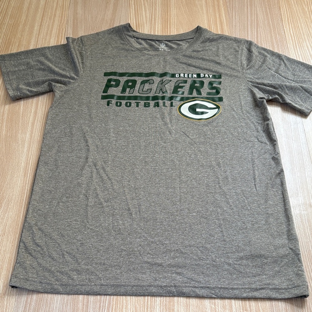 NFL Team Apparel Green Bay Packers tee shirt gray